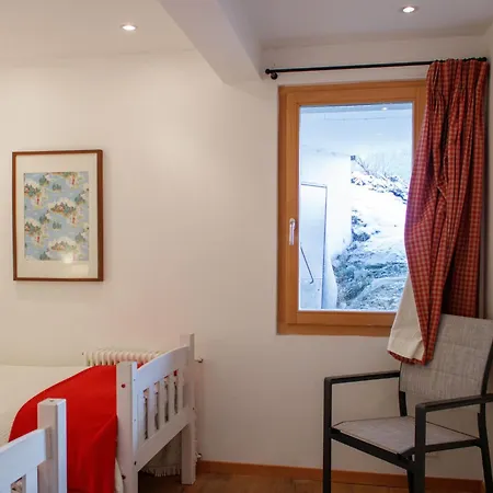 Crettamour By Interhome ויסונה