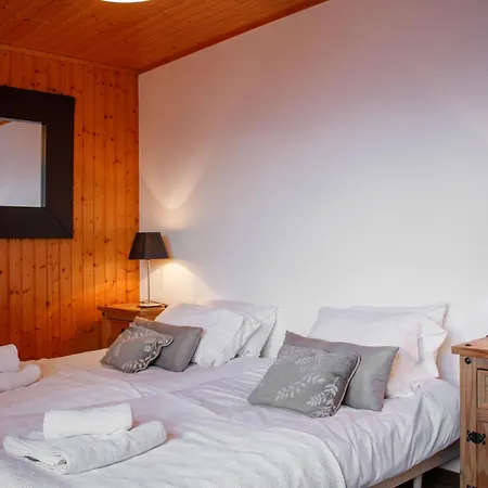 Dağ evi Crettamour By Interhome